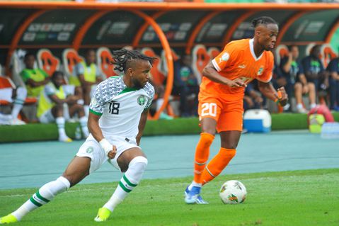 Lookman (l) had a solid game for Nigeria in their win against Cote d'Ivoire at AFCON 2023. || IMAGO / Shengolpixs