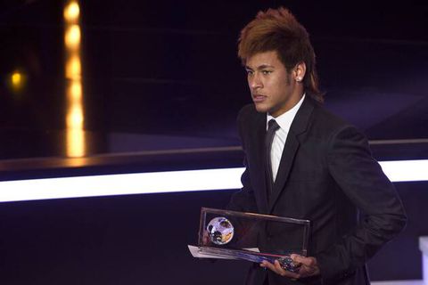 Neymar with the 2011 FIFA Puskas Award | Imago