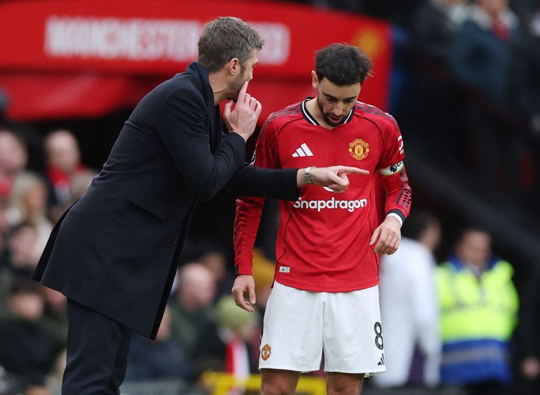 Carrick was impressed with Bruno Fernandes's unbelievable performance against City.