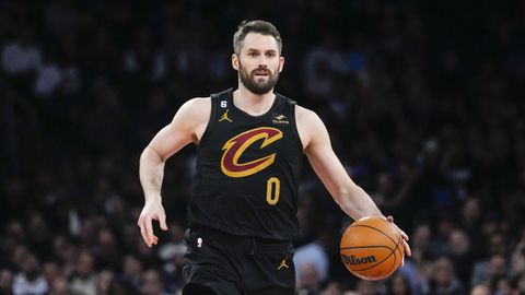 Miami Heat in pole position to sign Kevin Love following buyout with Cavs