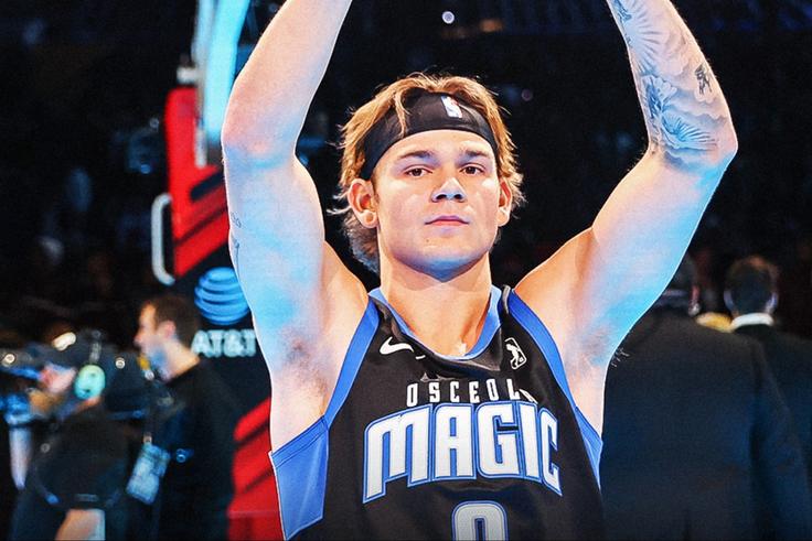 Just like Damian Lillard in the 3-point contest, Mac McClung won back-to-back dunk contest titles.