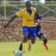 Shafiq Kagimu vies for the ball with Solito Bright Stars captain Nelson Senkatuka during a past league match (Photo credit: URA FC)