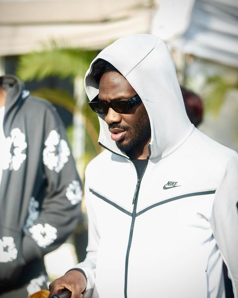 Super Eagles stars Iwobi and Aina joke about sharing a bed in Super Eagles camp ahead of the Nigeria vs Rwanda World Cup qualifier.