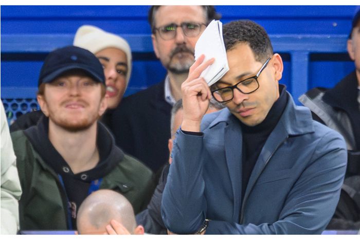 Chelsea legend blasts club owners