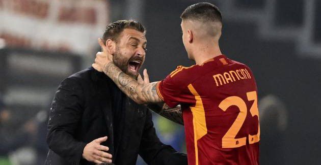 Roma cruise to Europa League semifinal despite early red card against AC Milan
