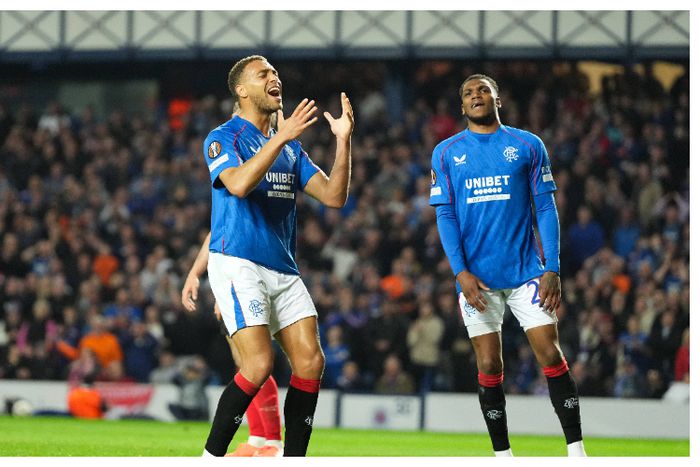 Dessers fumes at referee