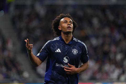 'Have a Look at This'– Joshua Zirkzee Calls Out Manchester United Fans for Leaving Before Europa League Comeback
