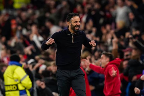 Joshua Zirkzee Calls Out Manchester United Fans who Left Before Crazy End to Europa League Win