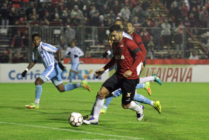 8 footballers hit with 30-day suspension in Brazil over betting scandal