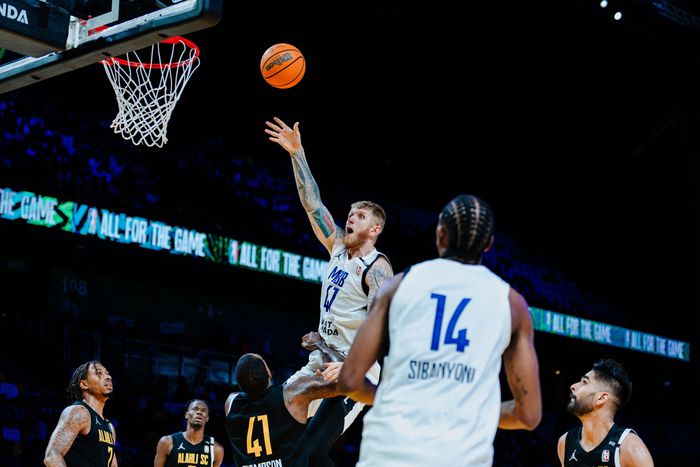 The Nile Conference of the Basketball Africa League tipped off with victories for APR and Al Ahli.