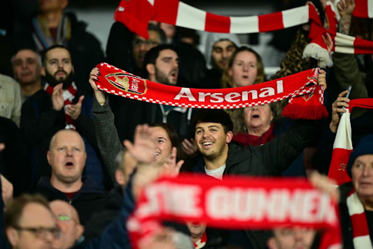 Matchday Rituals of Arsenal Supporters: From Pub Culture to Online Platforms