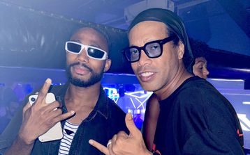 Nigerian Nottingham Forest star, Dennis gushes as he meets idol Ronaldinho