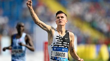 Norwegian star Jakob Ingebrigtsen to attack 2000m world record in Brussels