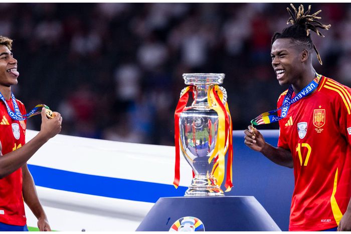 Lamine Yamal (left) and Nico Williams (right) played commendably for Spain at Euro 2024