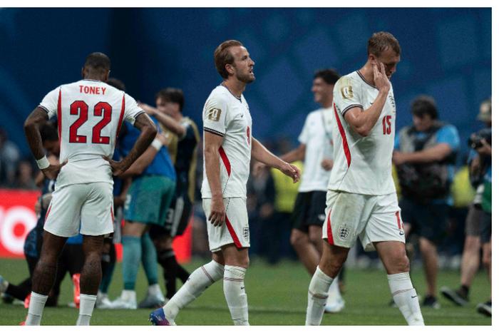 England's senior players reportedly unhappy || imago