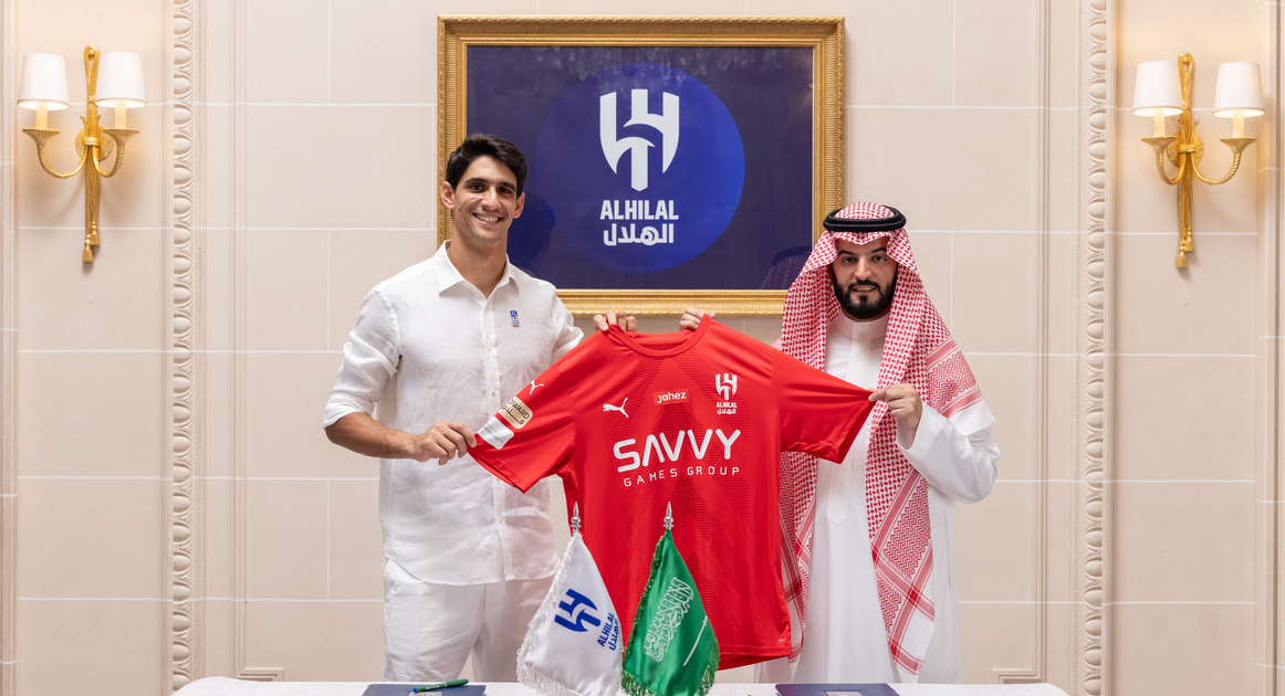 Bono's Al-Hilal salary revealed with World Cup hero to earn up to six times his Sevilla wages - Pulse Sports Nigeria
