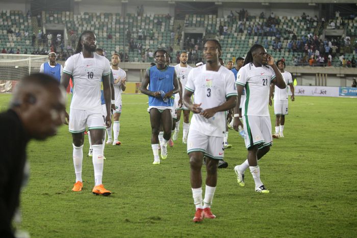 Fustrated Super Eagles players || Imago
