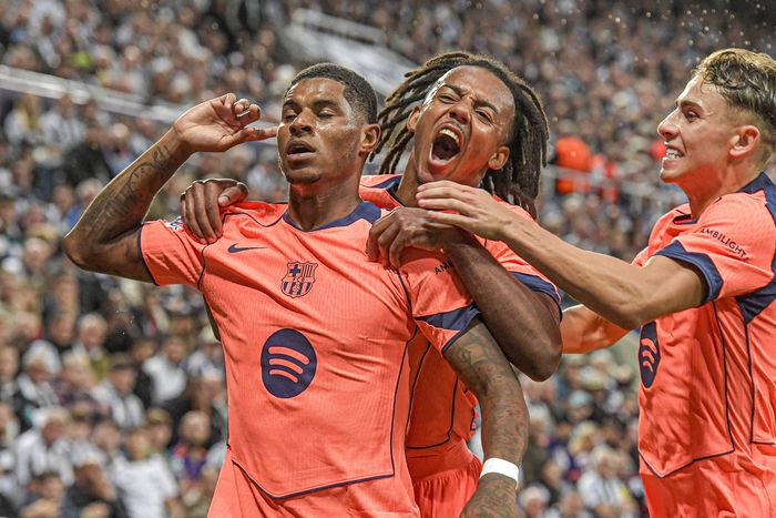 Marcus Rashford celebrates scoring for Barcelona against Newcastle | Imago