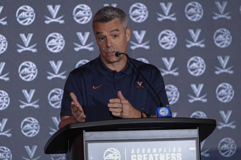 Virginia basketball coach announces shock retirement