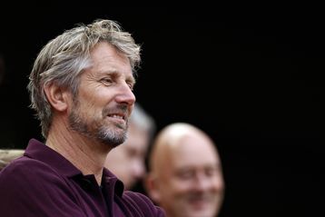 Ex-goalkeeper Van Der Sar labels Reds forward a 'potential world star'