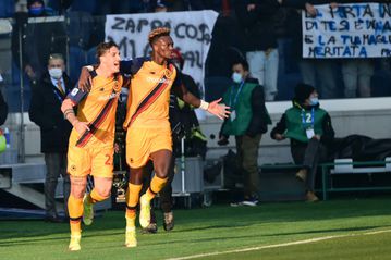 Abraham brace gives Roma thumping win at Atalanta