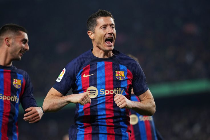 Barca strengthen grip on top spot with routine win over Cadiz