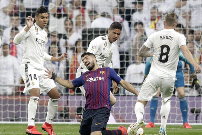 Luis Suarez in El Classico clash against Real madrid || Image credit: Imago