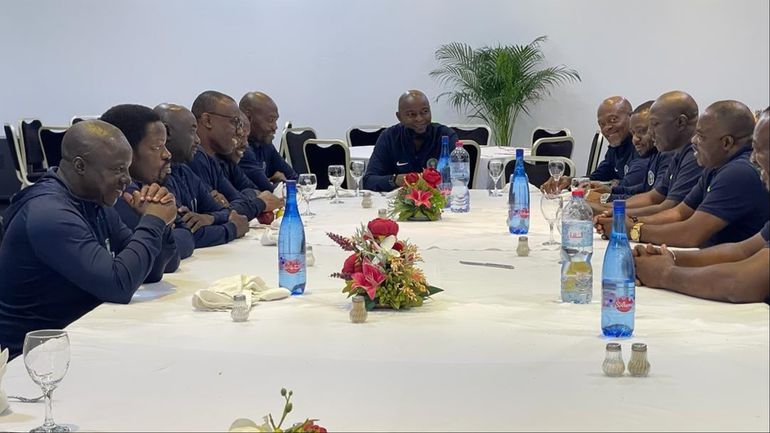 Ahead of the Jollof derby between the Super Eagles of Nigeria and the Black Stars of Ghana, Finidi George holds meeting with coaching staff.
