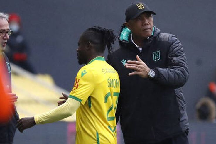 Super Eagles star Moses Simon reunited with influential manager