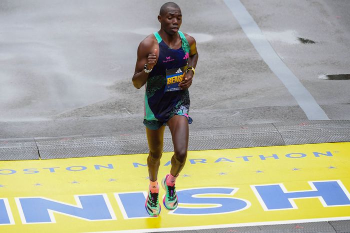 Benson Kipruto in action during the 2023 Boston Marathon