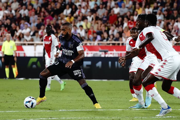 Alexandre Lacazette in action for Lyon against Monaco