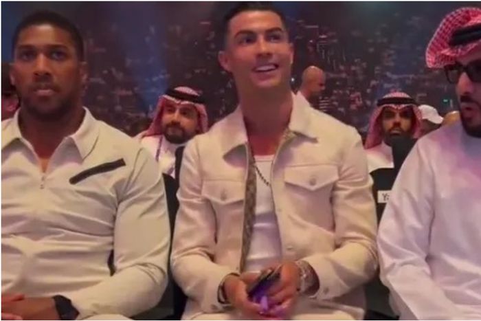 Cristiano Ronaldo sat alongside Anthony Joshua at the Fury vs Usyk fight.