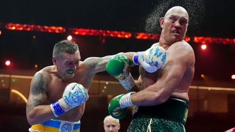 Tyson Fury laments 'daftest decision' after split-decision loss to Usyk in Saudi Arabia