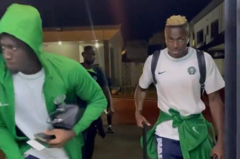 Video shows Super Eagles returning to Nigeria with AFCON ticket