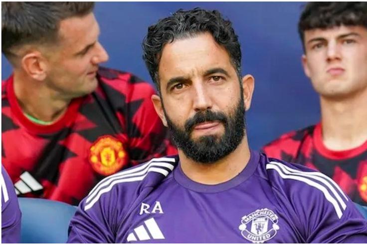 Man Utd woes continue in pre-season disappointment against Leeds