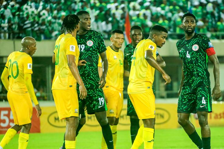 Paul Onuachu, Wilfred Ndidi of Nigeria and Teboho Mokoena of South Africa during the 2026 FIFA World Cup Qualifier match between Nigeria and South Africa at Goodswill Akpabio Stadium on June 7, 2024 in Uyo, Nigeria. Photo by Oty Silas