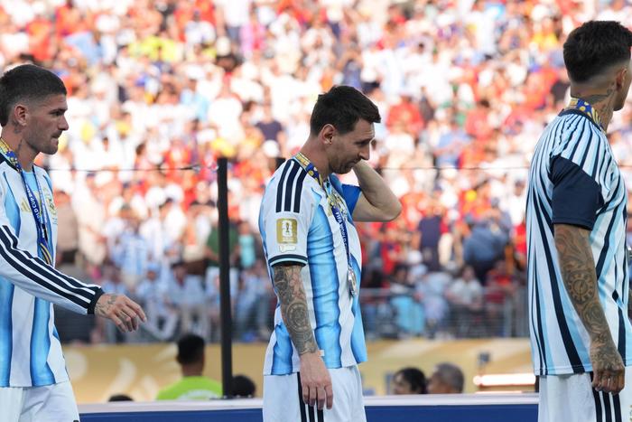 Di Maria sends message of support to Messi’s Argentina