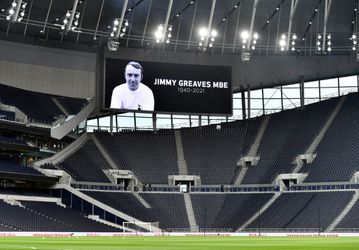 Former England great Jimmy Greaves dies aged 81