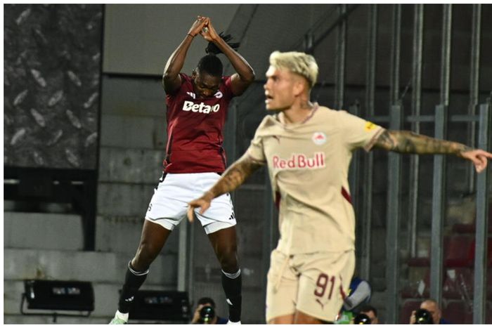 Victor Olatunji fires Sparta Prague to big UCL win.