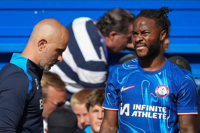 Enzo Maresca and Raheem Sterling || Image credit: Imago
