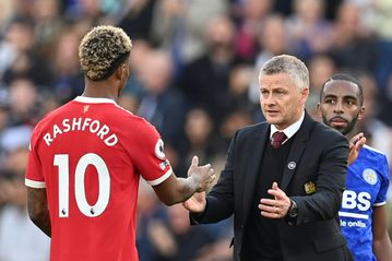 Solskjaer confident he can ride out Man Utd storm