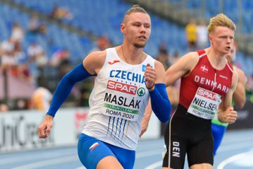 Czech 400m specialist announces shock retirement from the sport