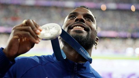 Kenny Bednarek Day: American sprinter in awe after being honoured with the Mayor of Rice Lake