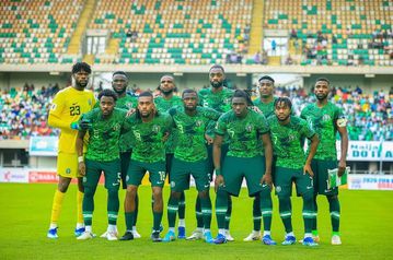 ‘Arrival of shame’ — Fans mock Super Eagles on return from disappointing Zimbabwe outing