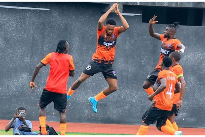 Akwa United celebrate a sensational win against Remo Stars.
