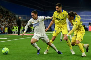 Hazard returns but Real Madrid fail to find a way past Cadiz