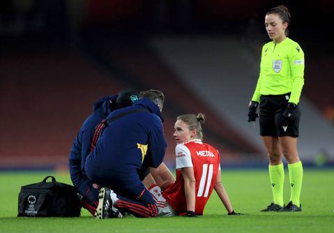 Viviane Miedema could miss the 2023 World Cup as Arsenal confirm ACL injury