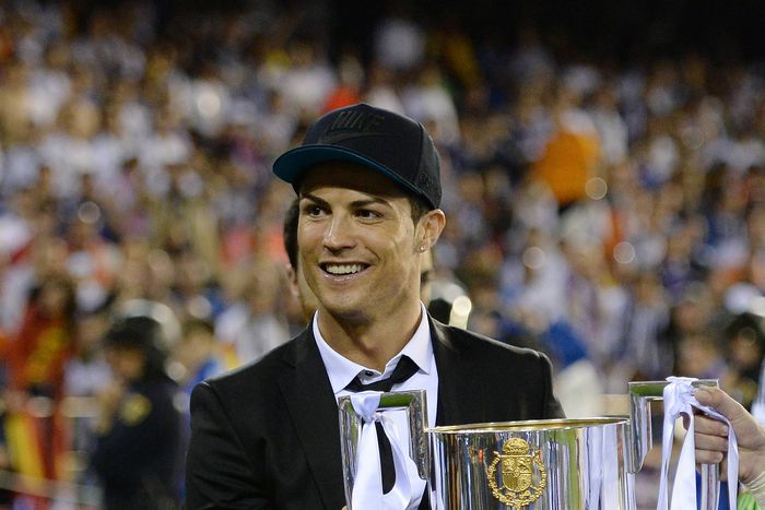 IMAGO / Ulmer  FUSSBALL INTERNATIONAL Copa del Rey FINALE 2013/2014 FC Barcelona - Real Madrid 16.04.2014 JUBEL Real Madrid; Cristiano Ronaldo