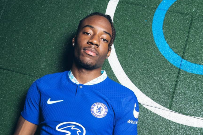 Chelsea confirm the signing of Noni Madueke