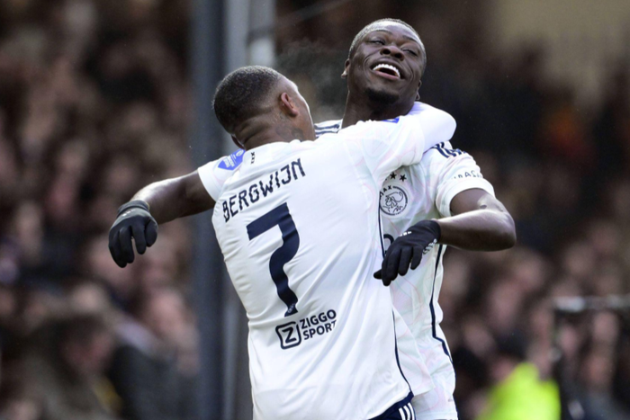 Bergwijn and Brian Brobbey celebrating a goal || Image credit: Imago